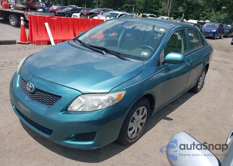2010 Toyota Corolla Le z USA, uszkodzony, nr VIN 2T1BU4EE7AC239996